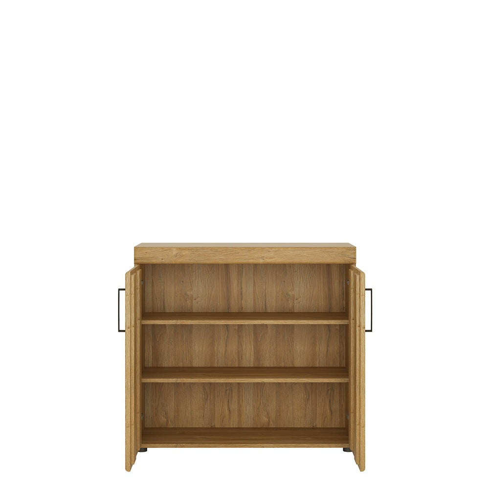 Drapery 2 door cabinet in Grandson Oak