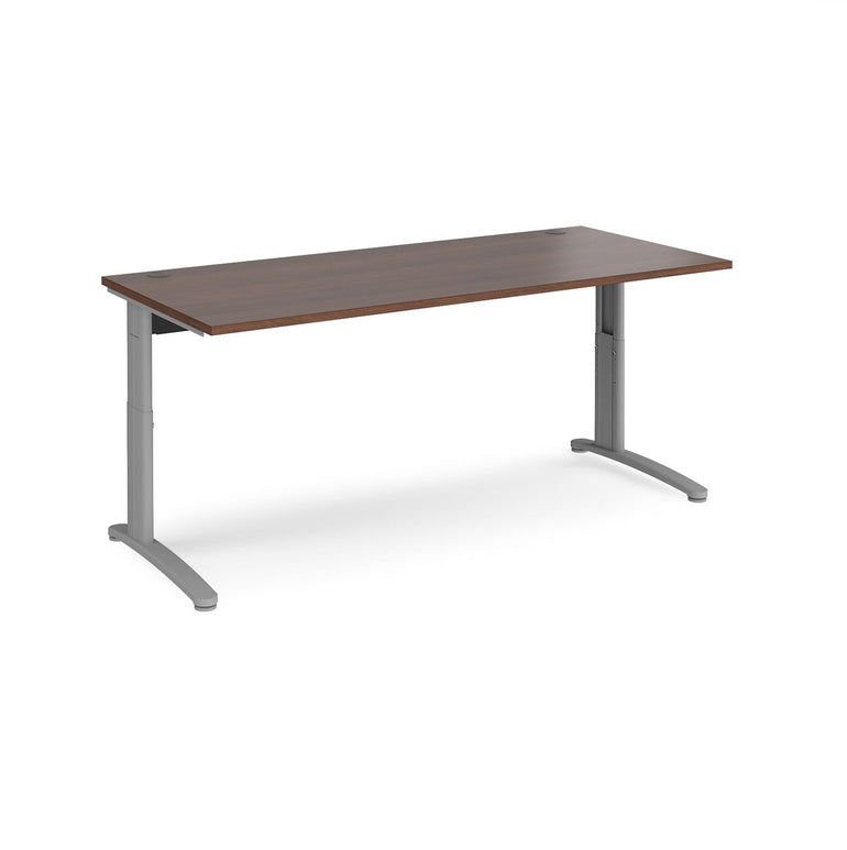 TR10 height settable straight desk 800 deep - Office Products Online