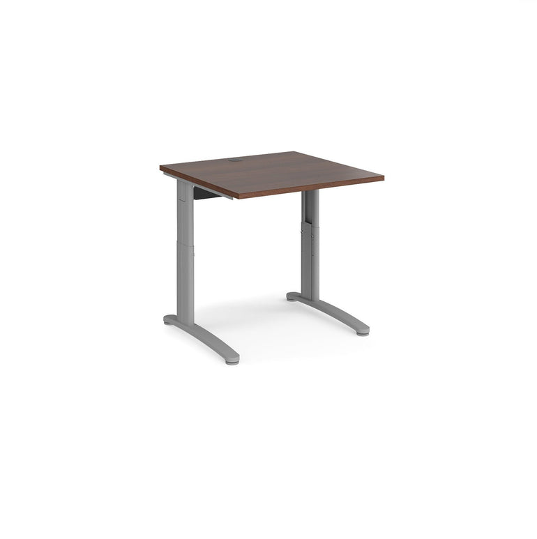 TR10 height settable straight desk 800 deep - Office Products Online